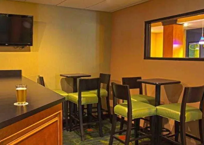 Fairfield & By Marriott Charleston Airport/convention Center North Charleston
