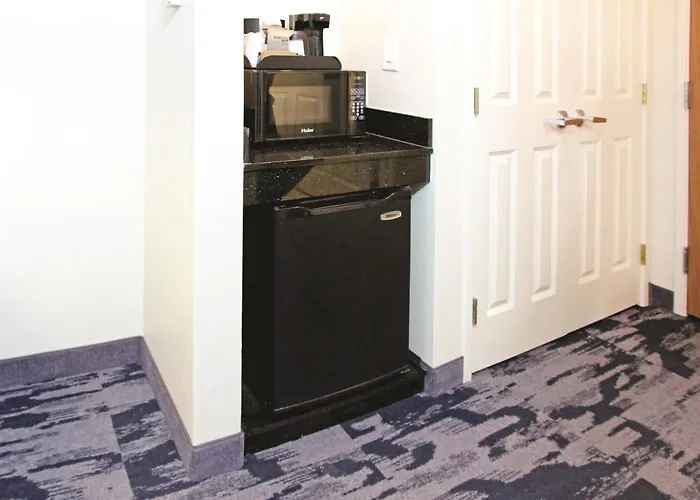 Fairfield & By Marriott Charleston Airport/convention Center Hotel 3*