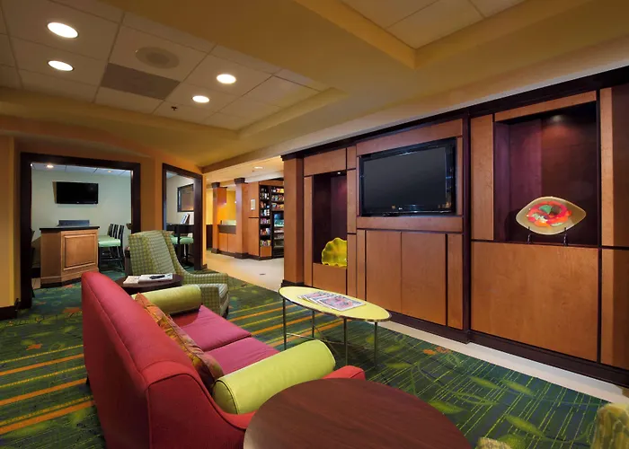 Fairfield & By Marriott Charleston Airport/convention Center