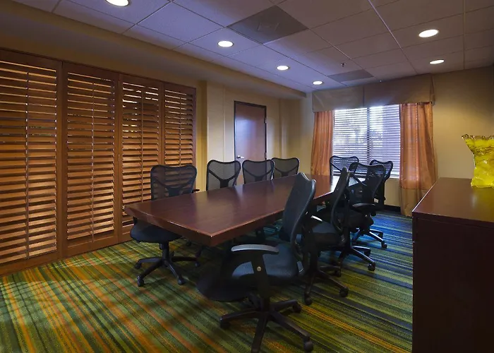 Fairfield & By Marriott Charleston Airport/convention Center Hotel North Charleston