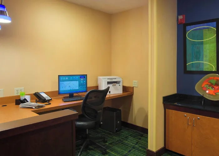 Fairfield & By Marriott Charleston Airport/convention Center