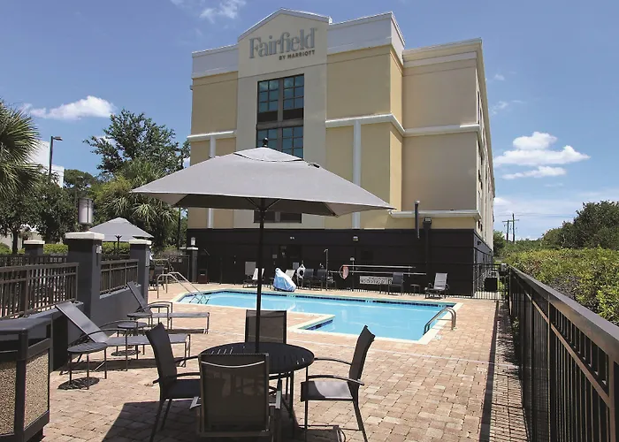 Fairfield & By Marriott Charleston Airport/convention Center
