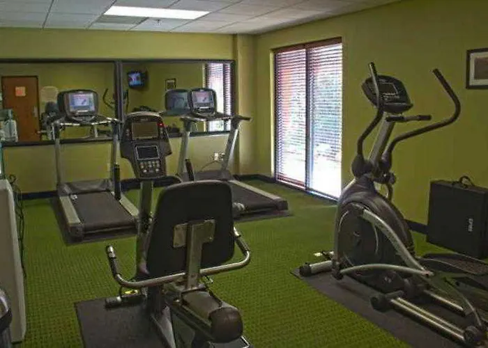 Fairfield & By Marriott Charleston Airport/convention Center Hotel 3*